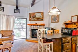 Yosemite West Apartment | Yosemite West Small Loft Condo A212