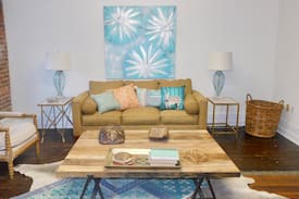 Laurel Apartment | The Hamilton on Magnolia
