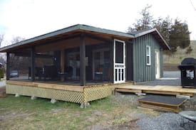 Picton Cabin | Swan Cove Cottage