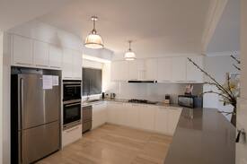 Geographe House | Reflections on Marina - Waters Edge