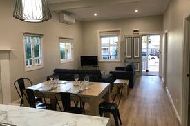 East Toowoomba House | Eton Cottage Stylish Inner City Renovation