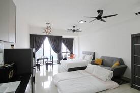Shah Alam Apartment | ❄Utropolis SOHO Studio 9 Glenmarie (FREE Parking)❄