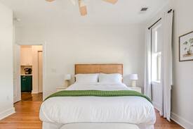 Wilmington Apartment | The NoFo House - Your Premium Accommodation