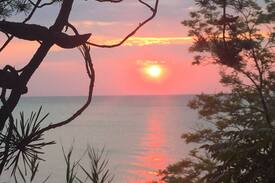 Carsonville House | Little House on the Lake, Relax in Style!