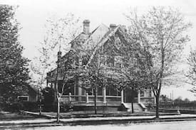 Greensboro House | Tar Heel Manor - large, historic Greensboro house