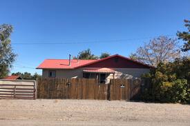 Conejos House | Red Roof Inn