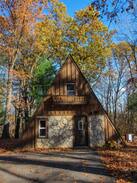 Logan Cabin | A-Frame #17 - Nature Lovers Hideaway - Hocking Hills
