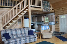 Republic Cabin | Sundog Lake Cottage