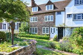 Rye House | Central Rye, Stunning Cottage - Sleeps 6 w/parking