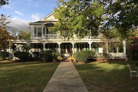 Abbeville House | HayGood Manor - Entire Manor available!