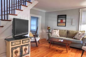Chestertown Cabin | Chestertown's Little Red Cottage, Pet-Friendly