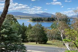 Jindabyne House | Schloss Adler