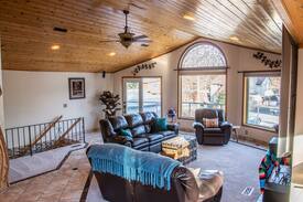 Rathdrum House | Lakeview Terrace | Twin Lakes public beach access