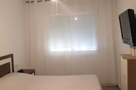 Fuengirola Apartment | Habitación privada con cuarto de baño