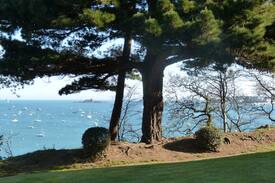 Dinard Apartment | 2 pièces Dinard proximité plage du Prieuré