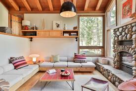 Alpine Meadows Cabin | A Cabin by Heath, An Idyllic Escape in Lake Tahoe