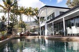 Oak Beach Villa | Belle Roche - Absolute Beachfront