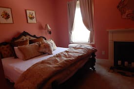 Norwich Bed & Breakfast | The Partridge House Room 201