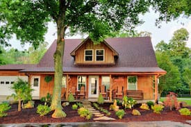Paris Cabin | Pops Cabin