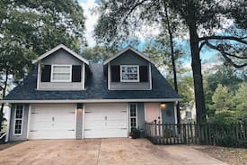 Huntington House | LUFKIN PINK DOOR GUEST HAUS at THREE PINES FARM