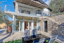 Porto Apartment | Casa Peria B - Lake Garda apartment with parking