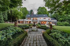 Brimfield House | Your Own Private Luxury Resort