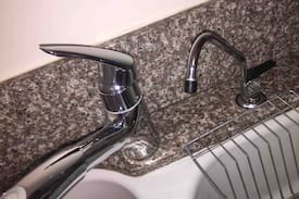 Westside House | Tony’s Place- Private Guesthouse -Full Kitchen
