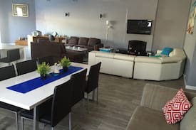 Cessnock Apartment | The WoodHouse Hunter Valley Cessnock City Loft.