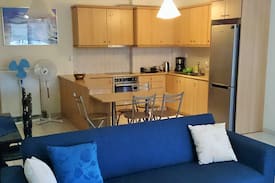 Vrahati Apartment | Vrachati Korinthias-Appartment overlooking the sea