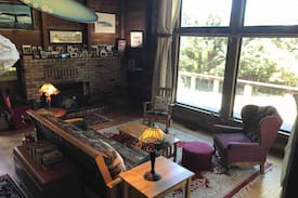 Inglenook House | Eagles Nest - Private & Serene w/ an oceans roar