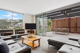 Wellington Apartment | The Penthouse on Evans Bay