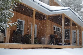 La Peche Cabin | Sleepy Hollow @ Gaia Wellness Retreat Wakefield QC