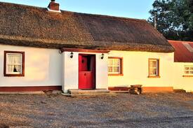 Augher House | Springtown Thatched Cottage, Augher, Co. Tyrone