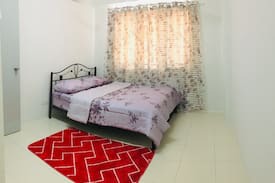 Simpang Ampat Apartment | HOMESTAY BANDAR CASSIA, BATU KAWAN