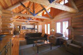Mazama House | Rainbow Lodge-Lake View in Mazama!