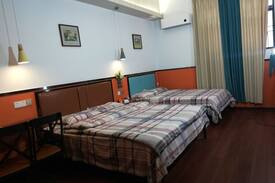 Xiangqiao Qu Apartment | 潮州牌坊街智慧自助公寓､古城景区中心地带,广济桥､大小景点步行快达,适合家庭团队,入住8一10人