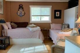 Golden Valley House | Casa Del Sol @ the Overlook Gardens