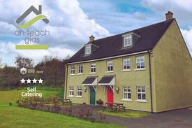 Maghera House | An Teach Glas - Teach Shuí Finn - 4* Self Catering