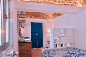 Olhao House | 120 year old little gem of a Fishermans cottage