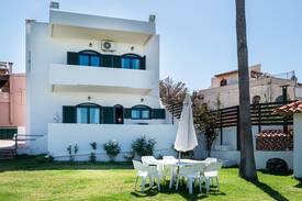 Kolymbari Cabin | Traditional Seaside Cottage - Chania