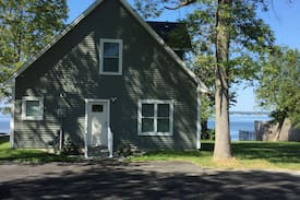 Alburg House | Sunset Vistas Vermont Lakefront The Bay House