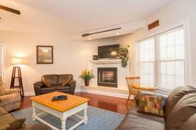 Massanutten House | Moccasin Mountain Lodge