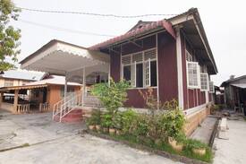 Taman Sri Emas House | KAK BONE HOMESTAY, MUAR JOHOR