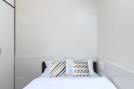Goregaon East Apartment | Homely 1BR in Goregaon East Near Nesco & Filmcity