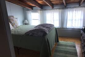 Peaks Island Cabin | Evergreen Landing cottage booking summer rentals