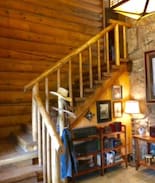 Wapiti Bed & Breakfast | Canyon Creek Cabin Bed & Breakfast