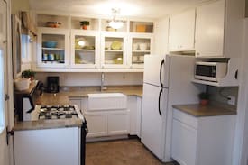 Chippewa Lake Cabin | Brookshore Cottage Sleeps 12 at Chippewa Lake