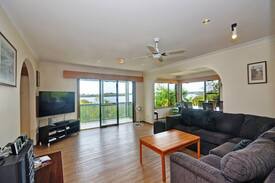 Tea Gardens House | Myall Manor