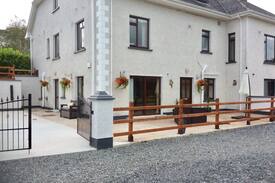 Inniskeen Apartment | Candlefort Lodge-Tranquil Haven by the River Fane.
