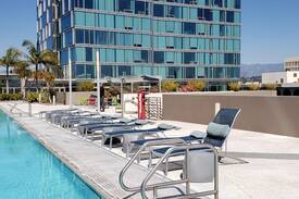 Wilshire Center Apartment | Luxury SkyRise